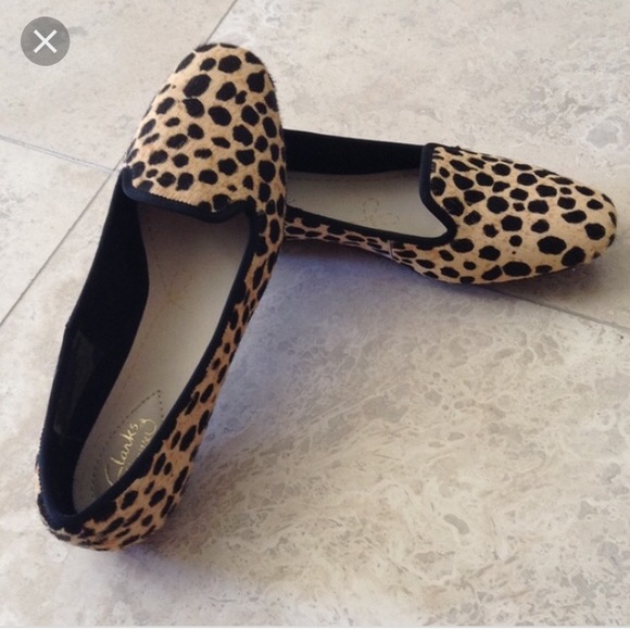 clarks leopard flats